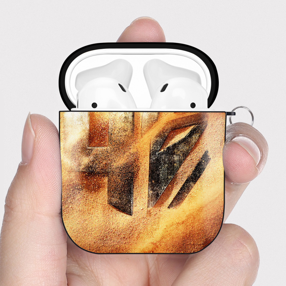 （画像用） Transformers トランスフォーマー AirPods 第2世代保護ケース ハードシェル ブラック 耐衝撃・防指紋・カラビナ付き