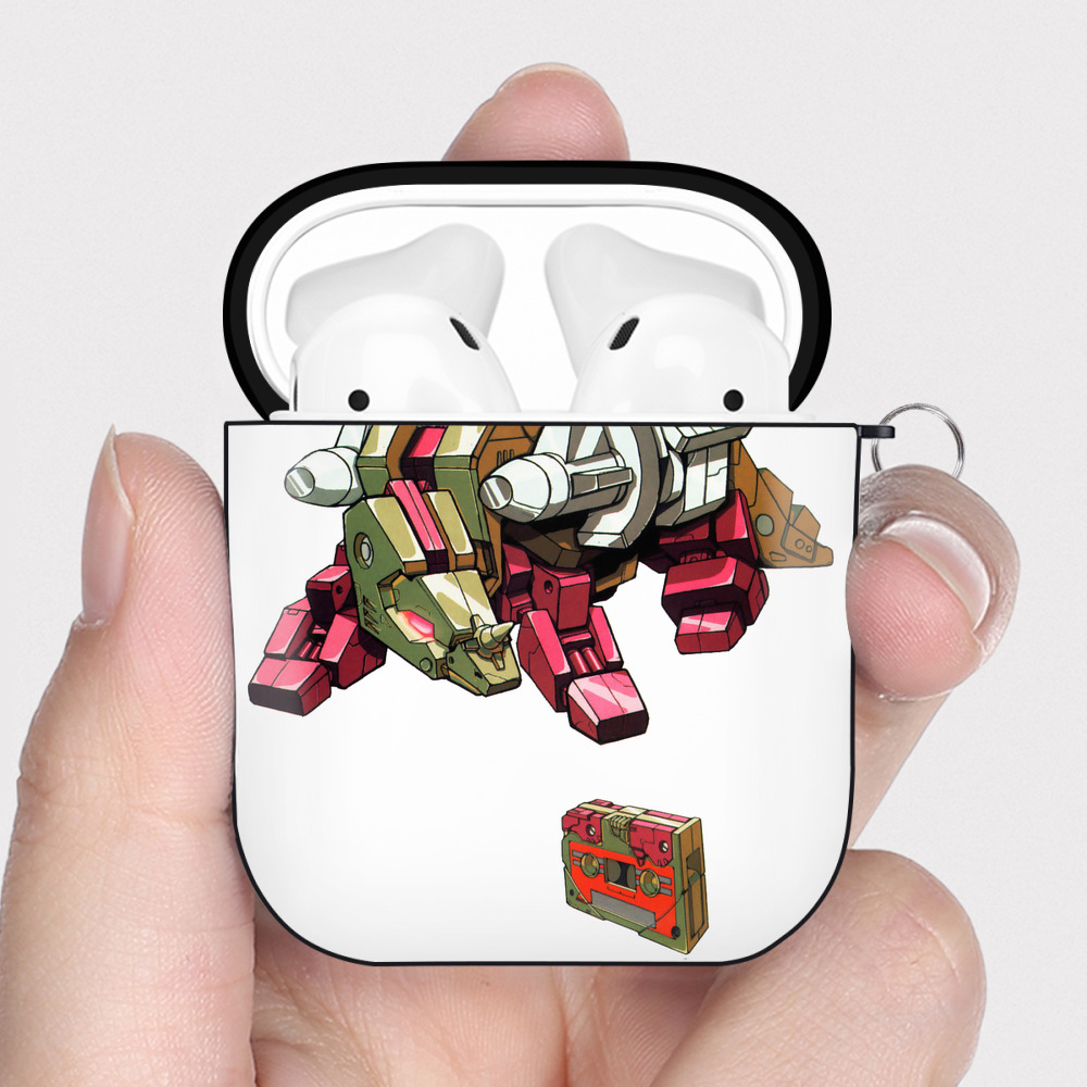 （画像用）  AirPods 第2世代保護ケース ハードシェル ブラック 耐衝撃・防指紋・カラビナ付き