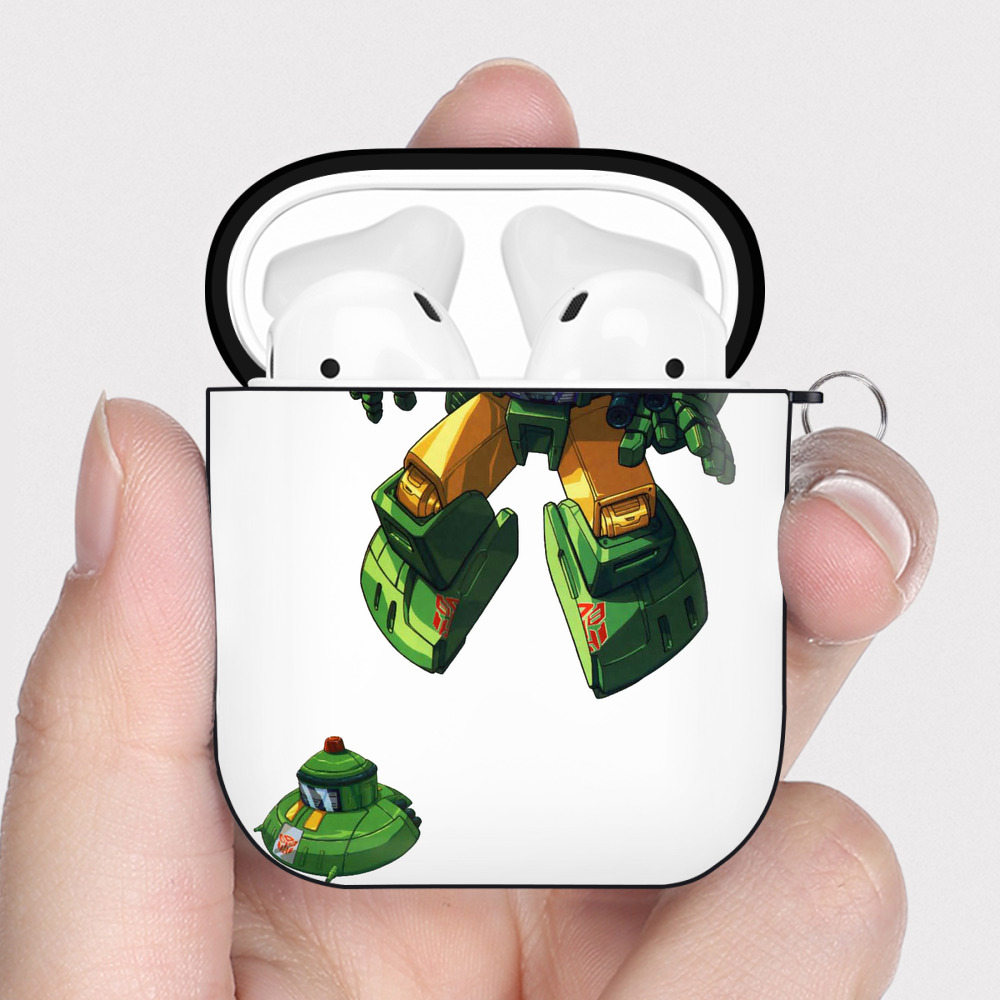 （画像用）  AirPods 第2世代保護ケース ハードシェル ブラック 耐衝撃・防指紋・カラビナ付き