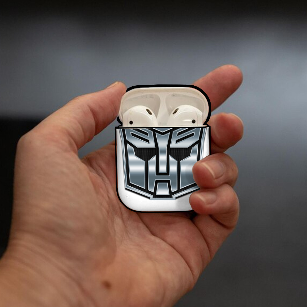  AirPods 第2世代保護ケース ハードシェル ブラック 耐衝撃・防指紋・カラビナ付き